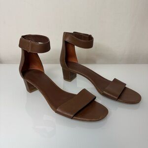 Vince Women's Rita Leather City Brown Ankle Strap Sandals Size 6.5